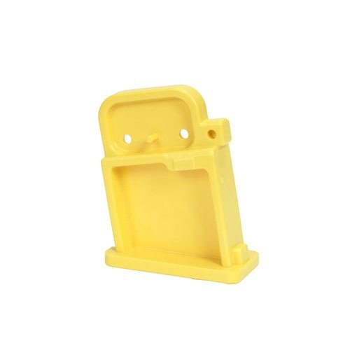 Kirkkaan keltainen AR-15 Magazine Safety Block tekee aseestasi turvallisen ampumaradalla, estäen lippaiden käytön, kunnes bolt on vedetty taakse.