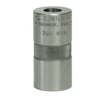 WILSON CASE GAGE, 50 BMG, on tärkeä työkalu 7⁄8"-14 pressityyppisten täysimittaisten uudelleenmuotoilupuristimien asettamiseen ja tarkkaan päätilan mittaamiseen.