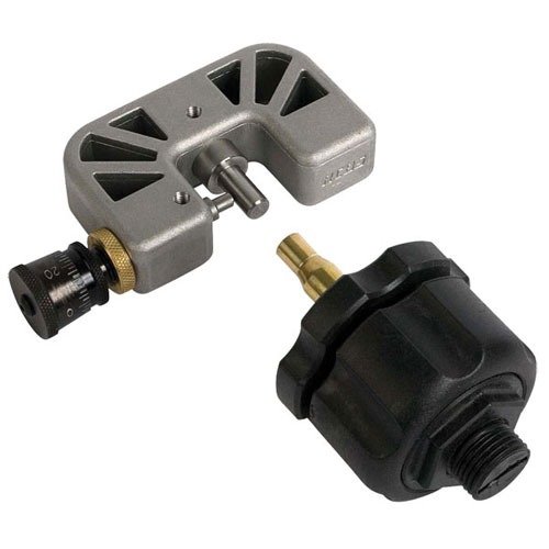 RCBS:n HAND NECK TURNER tarjoaa tarkkuuden micrometer-säätimellä, Quick Change Case Holderin kaikille patruunoille ja mandreleita 17-50 kaliiperissa.