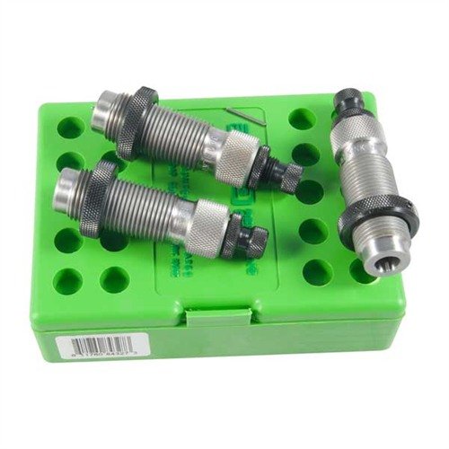 Reddingin Deluxe 3-die set 300 AAC Blackout sisältää tarkat ja kestävästä teräksestä valmistetut dies, jotka takaavat täydellisen sovituksen SAAMI-kammioon.