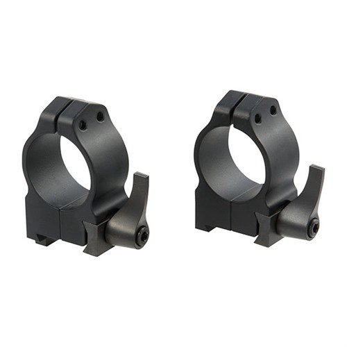 CZ 550 Quick Detach Scope Rings mahdollistavat nopean irrotuksen ja kiinnityksen ilman nollan menetystä, ja niiden indeksoitava vipujärjestelmä takaa joustavuuden.