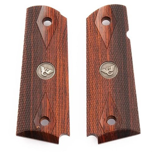 1911 Cocobolo-otteenpitäjät tarjoavat kauniit puupinnat, tarkat 20 lpi -urakoinnit, ambidextrous-suojan leikkauksen ja Wilsonin "Eagle"-logon.